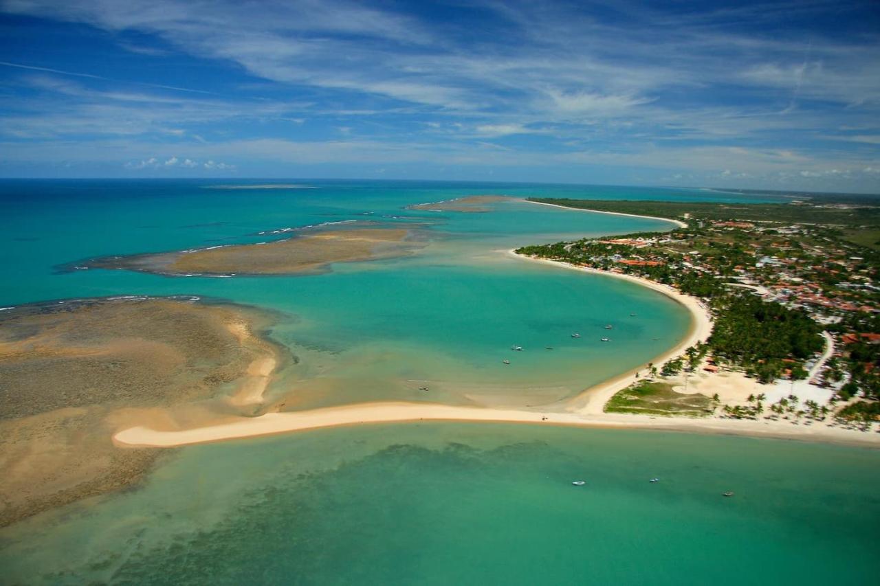 Pedacinho do Paraíso: Beachfront Condo with Gourmet Area Porto Seguro Exterior photo